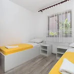 Niko Apartamento Grebaštica